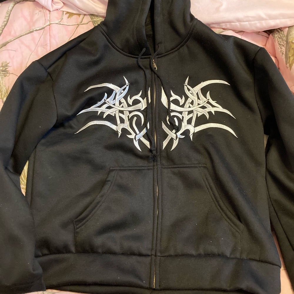 Black tribal zip up hoodie size XL